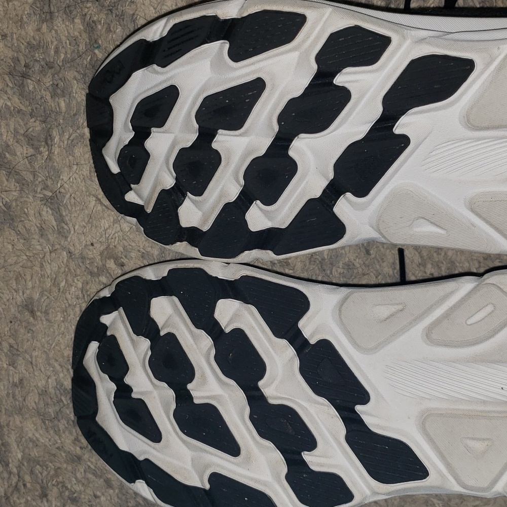 Women | Hoka Clifton 9 - Picture 12 of 12
